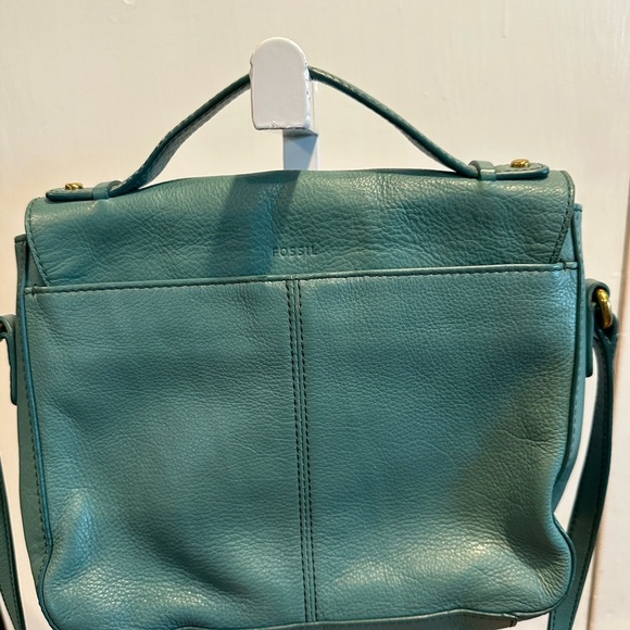 Fossil Elegant Green Leather Shoulder Bag - Picture 3 of 9